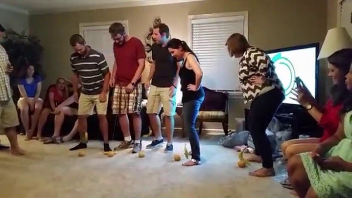 8 Fun Family Reunion Games